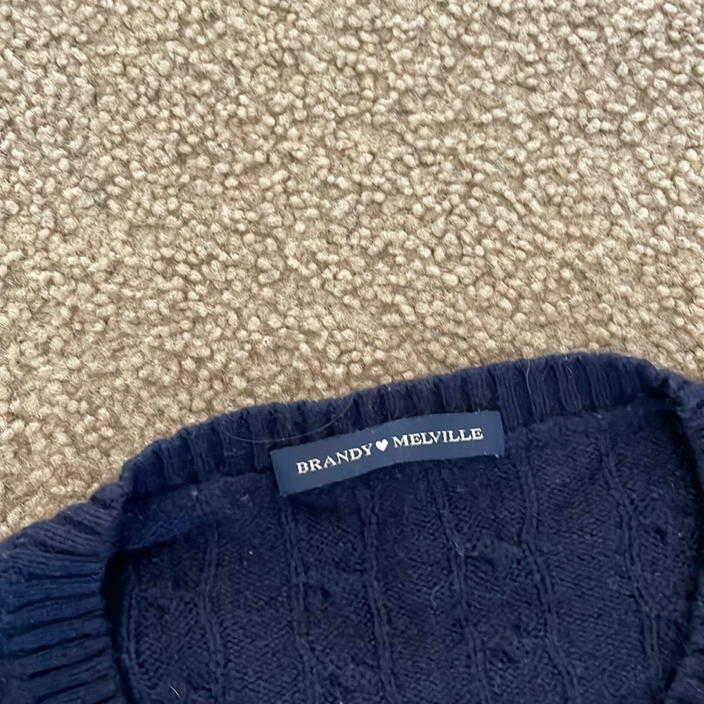Brandy Melville Navy Blue Cropped Knit Sweater cashmere small - Picture 3 of 4